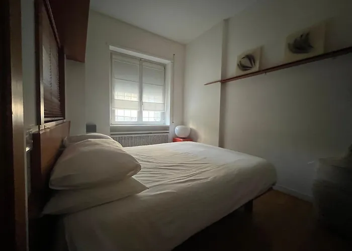 DOMUS B Corso Francia apartment